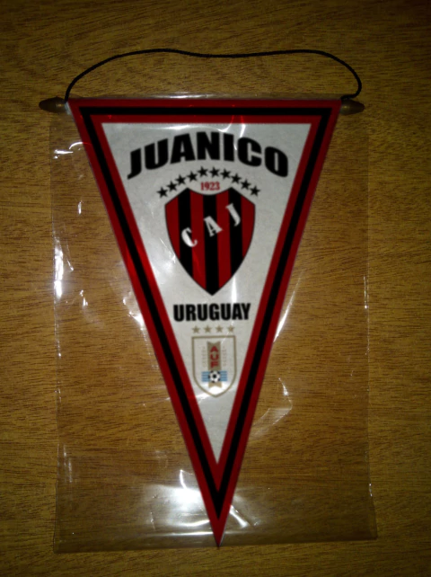 Banderín Triangular Club Atletico Juanico - comprar online
