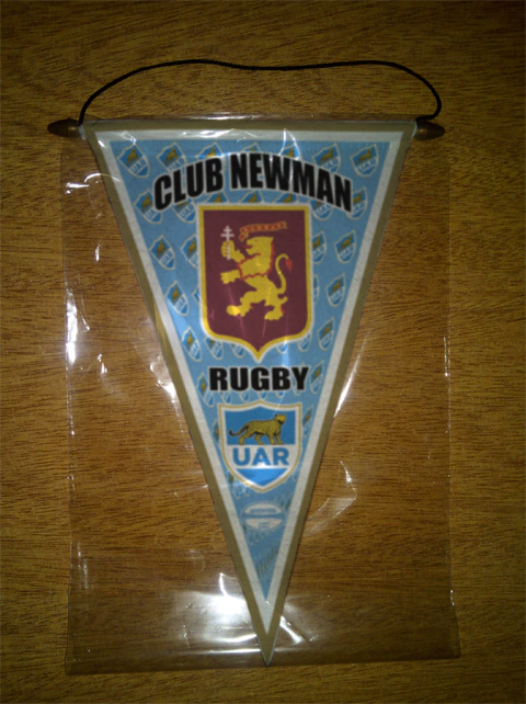 Banderin Triangular Club Newman - comprar online