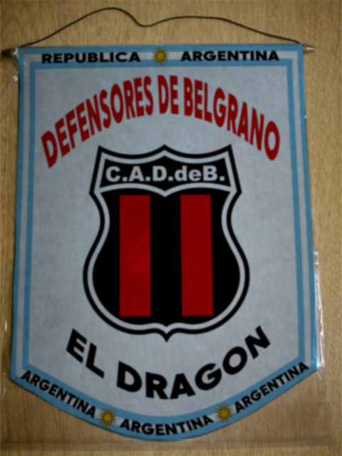 Medium Pennant Defensores De Belgrano - buy online