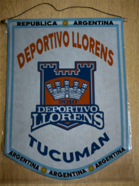 Medium Pennant Deportivo Llorens Tucuman - buy online