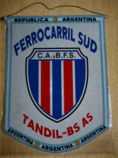 Banderín Grande Ferrocarril Sud Tandil en internet