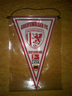 Flâmula Triangular Greifswalder Fc 2 Modelos - comprar online