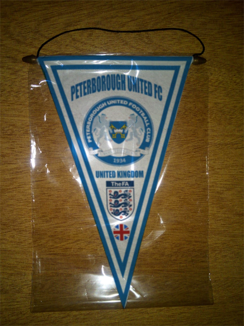 Banderín Triangular Peterborough United Fc - comprar online