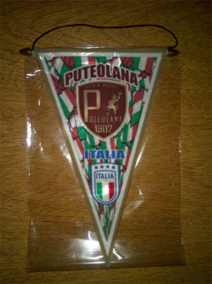 Banderín Triangular Puteolana 1902 2 modelos en internet