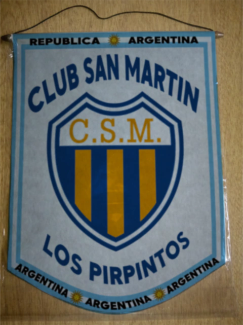Large Pennant San Martin Los Pirpintos - buy online