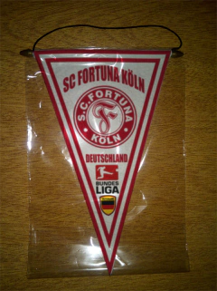 Flâmula Triangular Sc Fortuna Köln 2 Modelos - comprar online