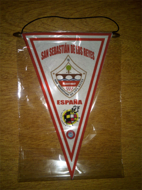 Banderín Triangular Ud San Sebastián Reyes - comprar online
