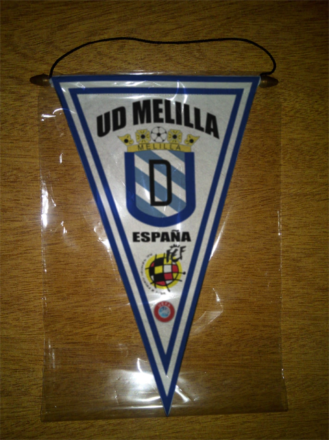 Flâmula Triangular Unión Deportiva Melilla - comprar online