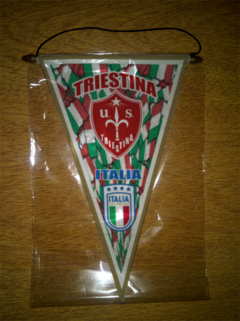 Flâmula Triangular Us Triestina Calcio 1918 Italia 2 modelos na internet