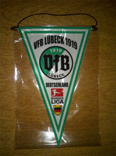 Banderín Triangular Vfb Lübeck 1919 2 Modelos - comprar online