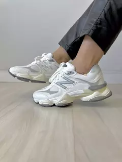 NEW BALANCE 9060 na internet