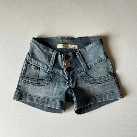 ‧₊˚⊹ mini shorts area restrita . ‧₊˚⊹