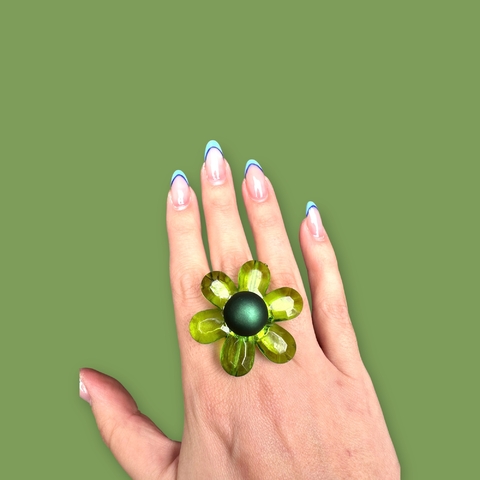 Anel de acrílico flor - comprar online