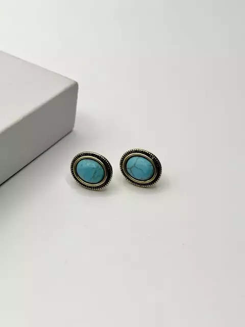 Brinco Oval Mini Pedra Turquesa