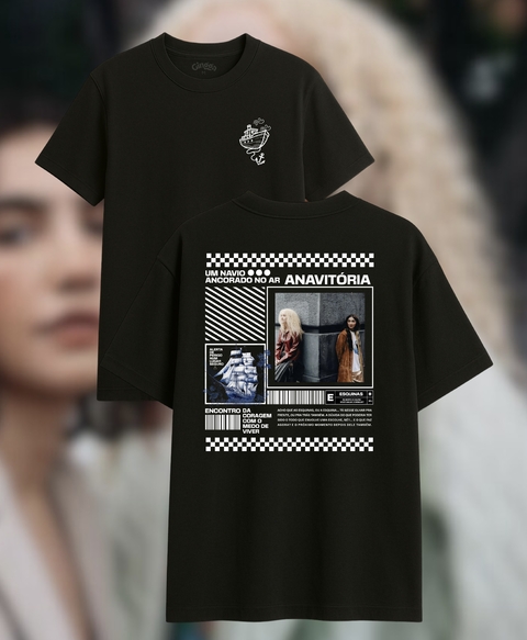 Camiseta Navio Ancorado No Ar - comprar online