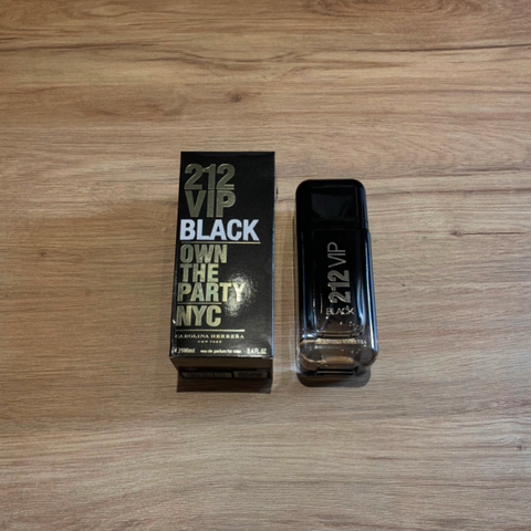 Perfume 212 Vip Black - comprar online
