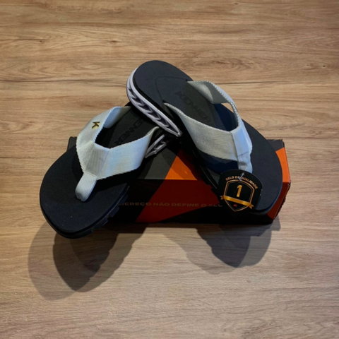 Chinelo Kenner - comprar online