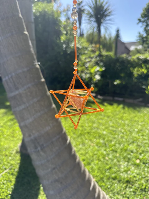Merkabah - Calcita Naranja - Naranja/Oro - comprar online
