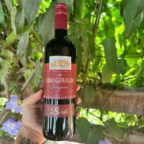 Casa Geraldo Origens Bordô Suave - comprar online