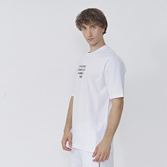 Remera Over i´m not average en internet