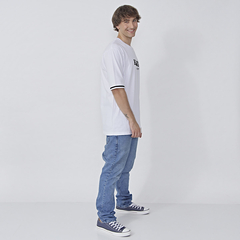 Remera Over KING - Hueso de perro