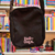Shoulder bag - Fechei meu livro para estar aqui na internet