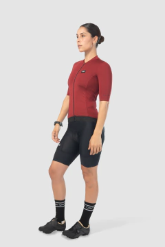 JERSEY ANDES EVO 2.0 SLIM FIT INTENSE RED MUJER - comprar online