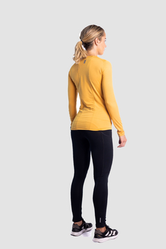 PRIMERA PIEL MANGA LARGA MUJER OCRE - OXSPORTWEAR