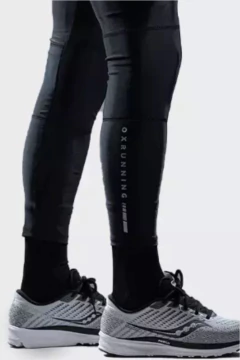 CUBRE PIERNAS COMPRES TOTAL BLACK - comprar online