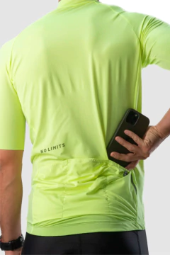 JERSEY EVEREST REGULAR FIT LIMA HOMBRE - OXSPORTWEAR