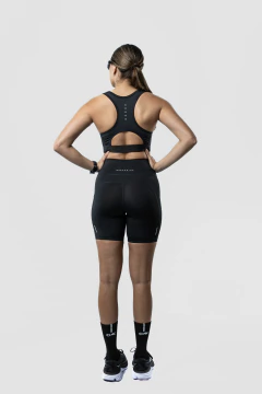 TOP DEPORTIVO POCKET TOTAL BLACK MUJER - tienda online