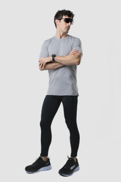 REMERA BALANCE GREY HOMBRE - tienda online