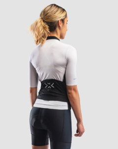 JERSEY ANDES MUJER SLIM FIT BLACK WHITE en internet