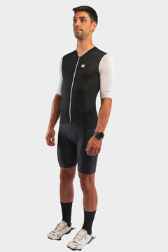 JERSEY ANDES BLACK WHITE SLIM FIT HOMBRE - comprar online