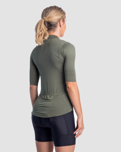 JERSEY ALPES MUJER SLIM FIT DRY GREEN - OXSPORTWEAR