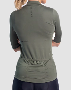 JERSEY ALPES MUJER SLIM FIT DRY GREEN en internet