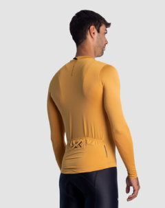JERSEY VINSON HOMBRE SLIM FIT OCRE en internet