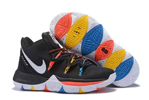 Nike Kyrie 5 - Friends - comprar online