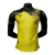 camisa-borussia-dortmund-i-home-25/26-jogador-puma-masculina-amarela-com-detalhes-em-preto-yan-couto-kobel-brandt-schlotterbeck
