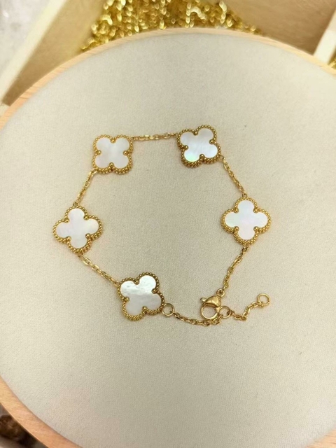PULSEIRA DOURADO INSPIRAÇÃO VC TREVO BRANCA LUXO - comprar online