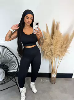 CONJUNTO GRINGA EMPINA BUMBUM