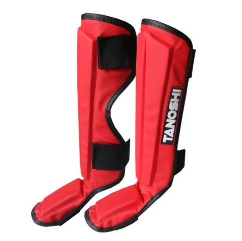 Caneleira de Muay Thai Tanoshi vermelho