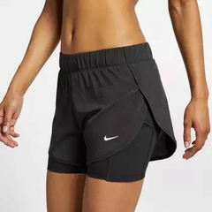 2x1 SHORT PREMIUM NIKE CON CALZA - comprar online