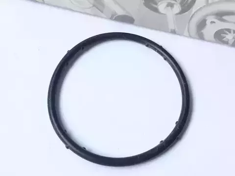 037121688