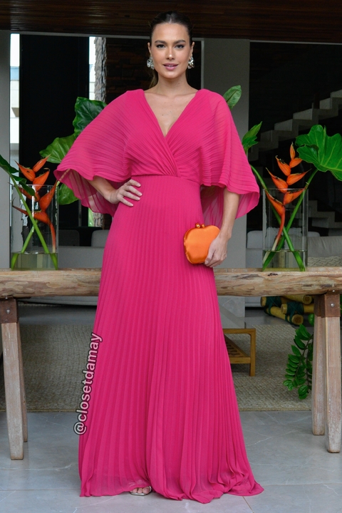 Vestido de festa longo, plissado com decote V , com capa fixa - Rosa Pink
