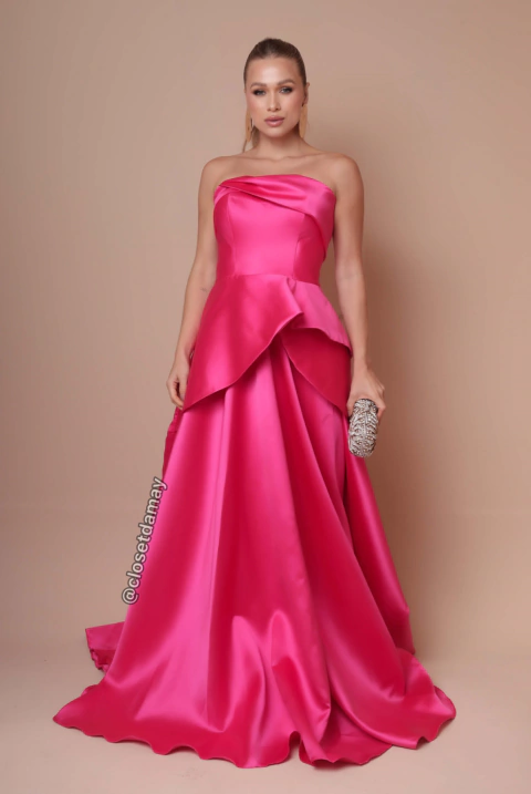 Vestido de festa longo, zibeline, tomara que caia, e detalhe na saia - Rosa Pink