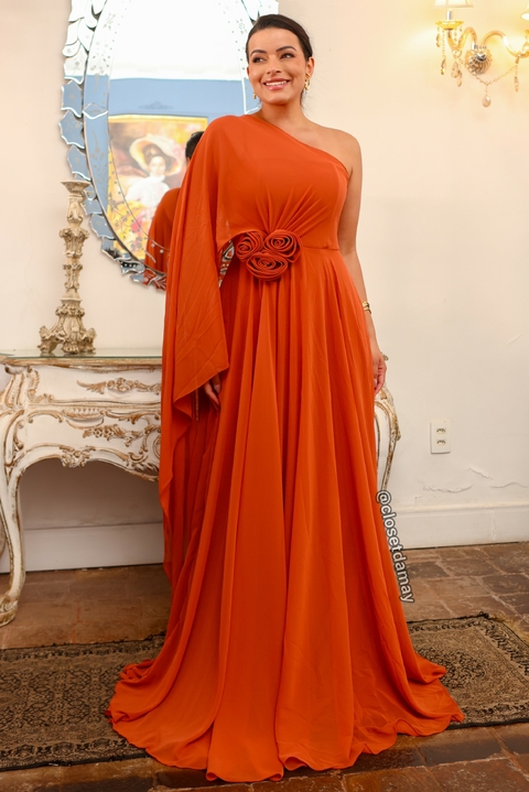 Vestido de festa longo, nula manga com a capa lateral fixa - Terracota
