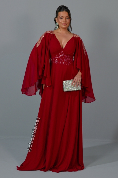 Vestido de festa longo, com decote em v, bordado e mangas godê - Marsala