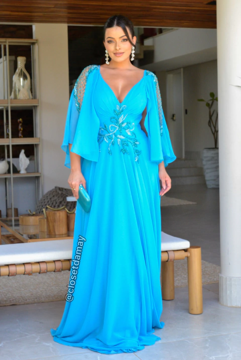 Vestido de festa longo, bordado em pedraria com decote em V - Azul