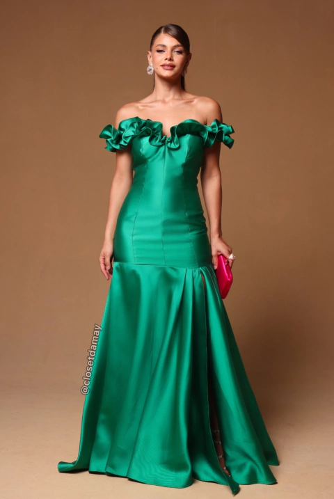 Vestido de festa longo, em zibeline, ombro a ombro e babado estruturado no busto - Verde Esmeralda